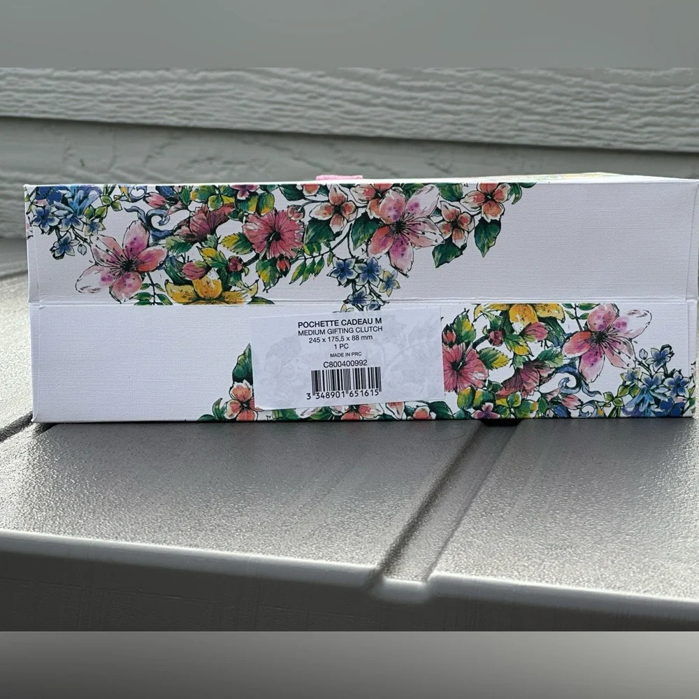 Dior pochette cadeau gift bag